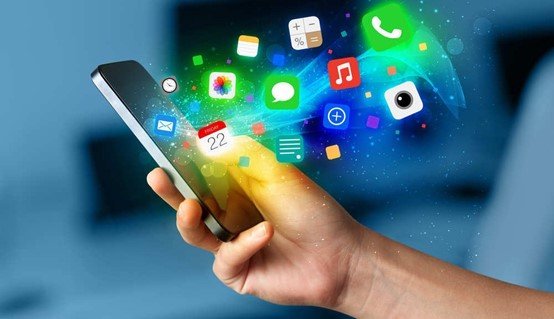 أبرز التحديثات في تطبيقات الهواتف الذكية